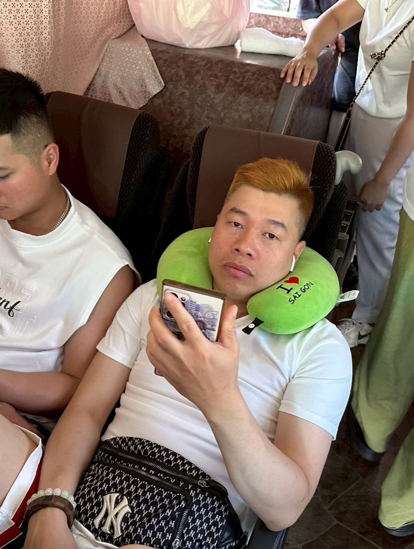 今年もスタッフと共にリフレッシュするために恒例の慰安旅行に出